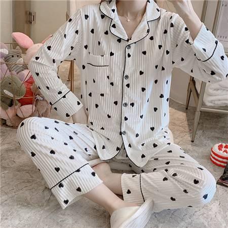 网红爱心睡衣春秋外套,温暖时尚两不误